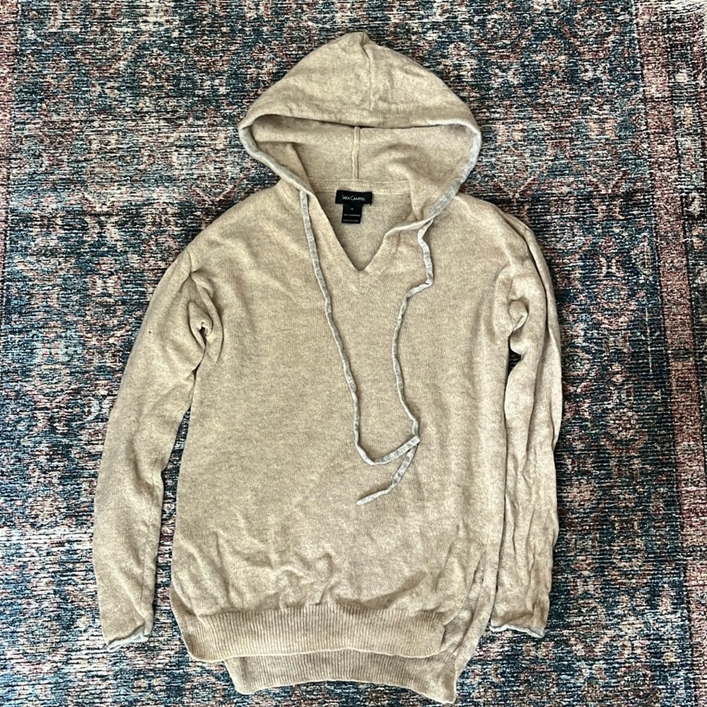 Sara Campbell Beige Cashmere V-Neck Hooded Sweater
